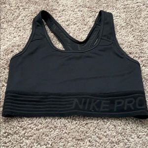 Nike Pro Sports Bra